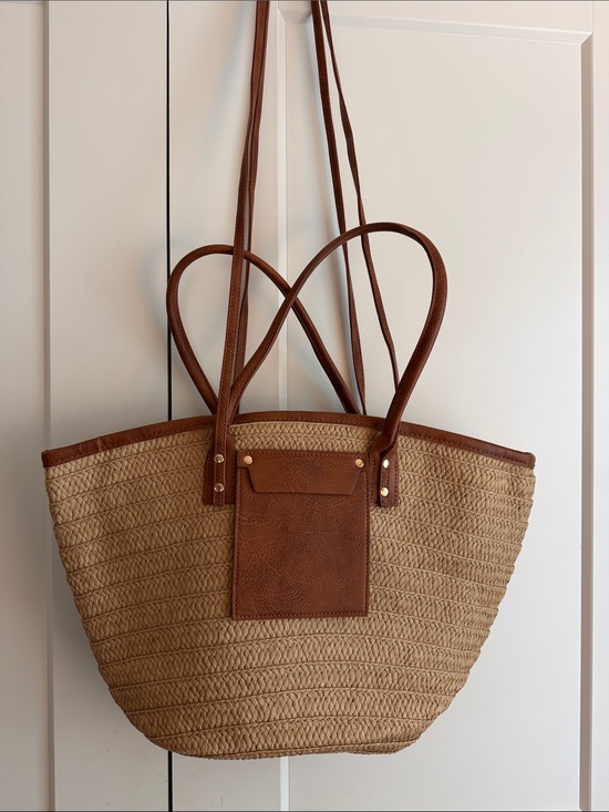 Handbags - Rattan Tote Bag w Brown Trim, two handles - Women Bags, Beach Bags, Medium Tote